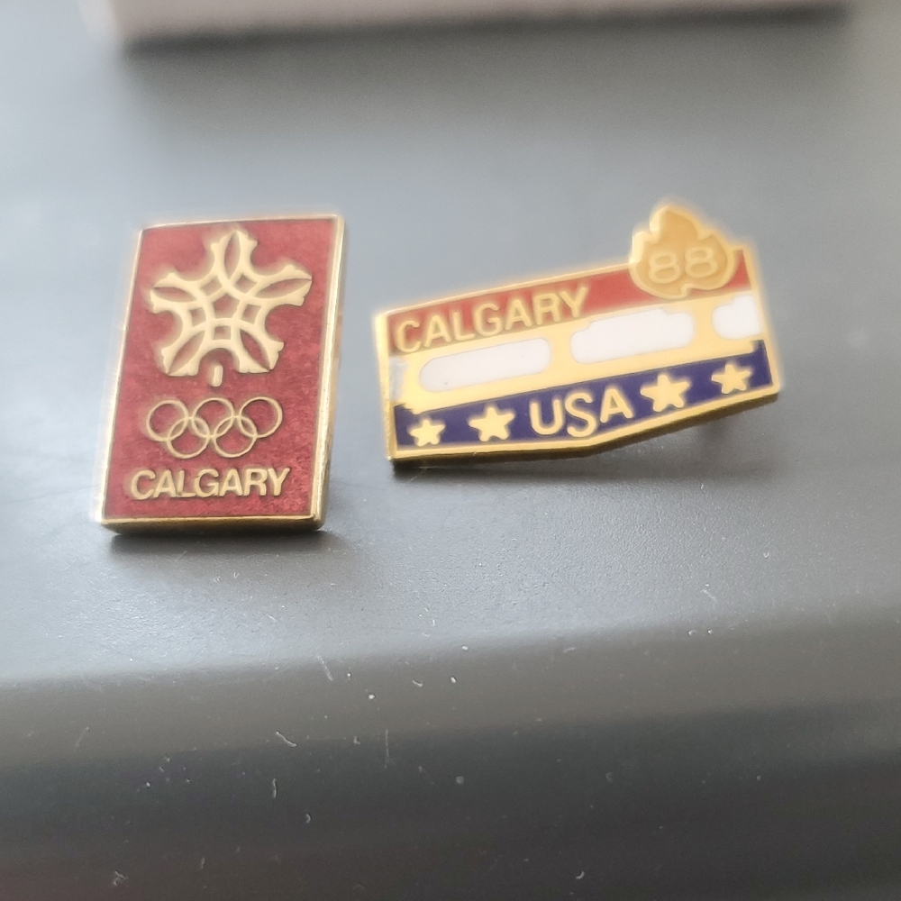 Calgary Olympic Pins Set
